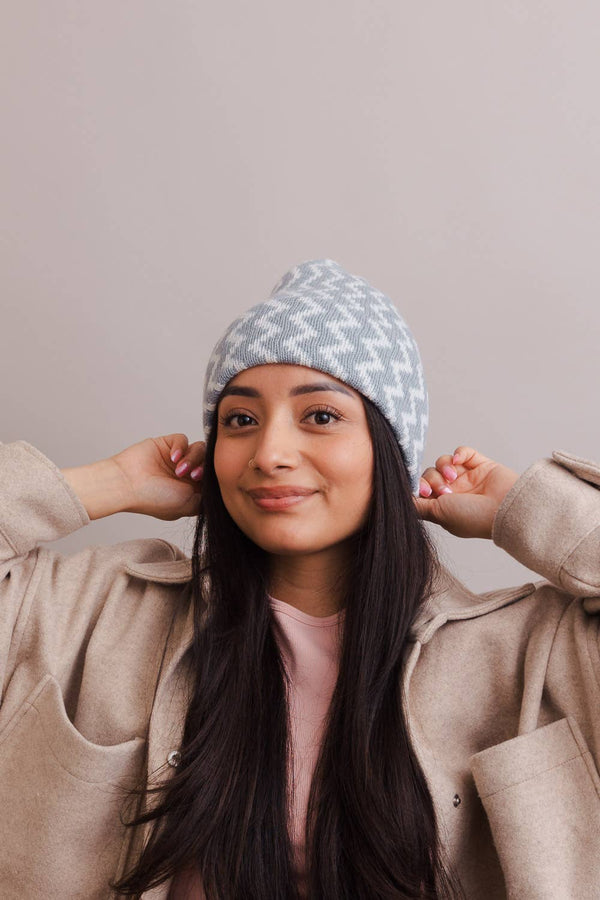 Blue Zigzag Knit Beanie - Hyperbole