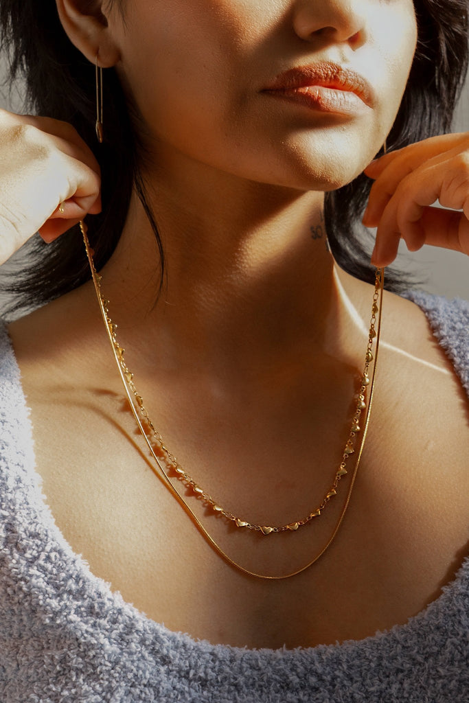 String Along Necklace - Hyperbole